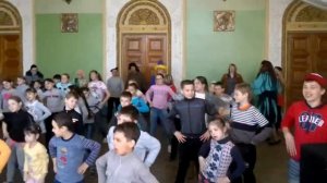 25 марта «Ура каникулы«Флешмоб.