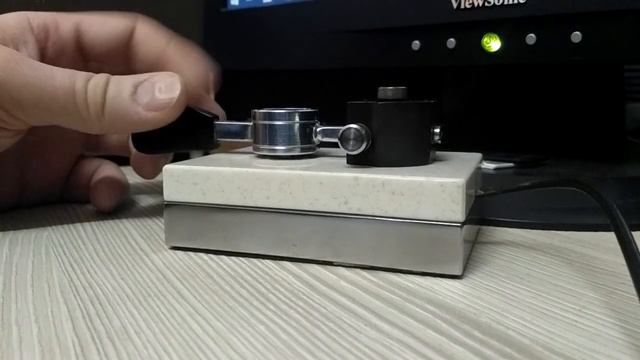 Hand made single key by Anatoly RV3AE, TNX! смотреть онлайн