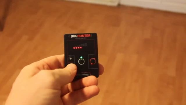 Anti-spy bug detector Bug Hunter Micro, searching GPS tracker, GSM bug and WI-Fi spy camera смотреть онлайн