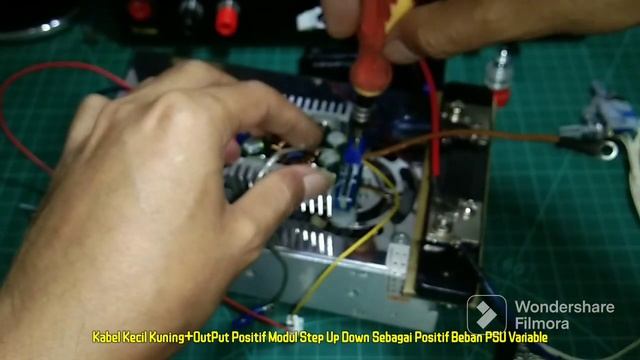 Power Supply Variable Display Keweisi KWS-DC200 + Charger Baterai Lithium Multi Fungsi 2023 смотреть онлайн