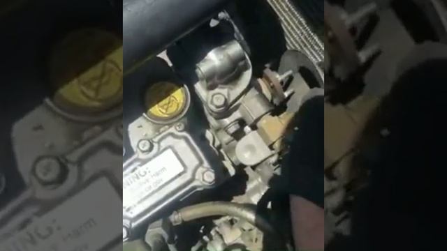 Thermo King Tripac Evolution Alternator Belt And Water Pump Belt Replacement
