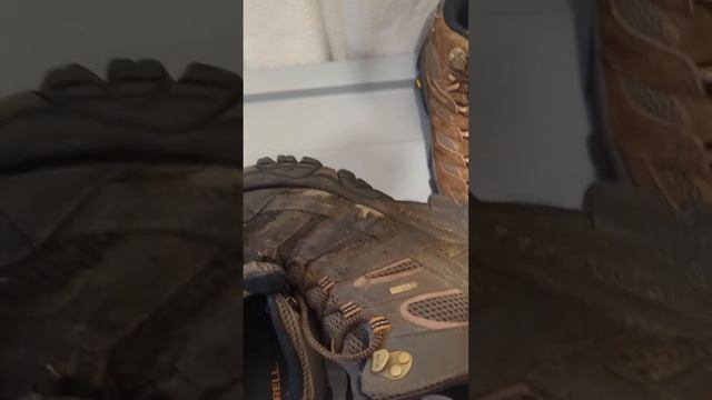 Merrell Men's Moab 3 Mid Waterproof Hiking Boot Review