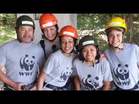 Mobilizing The Power of Youth - Earth Hour Blue смотреть онлайн