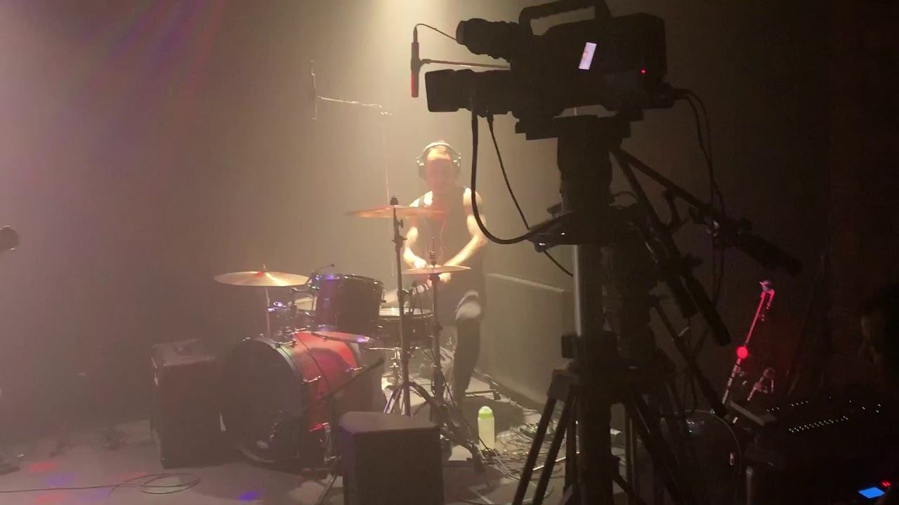 Дэн Бадр (НАШЕ ТВ live, Адаптация Пчёл) смотреть онлайн
