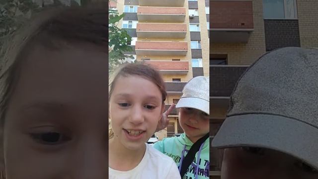 у леры много крови смотреть онлайн