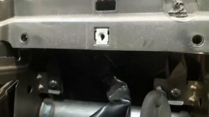 Nissan Pathfinder 2008 г. в. Установка 2 DEN магнитолы +подключаем штатную камеру.