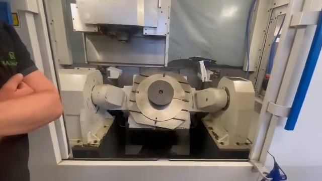 MIKRON UCP800W 5 Axis machine center 5 Aschen iTNC530 HeidenHain MACH4METAL 1-3 смотреть онлайн