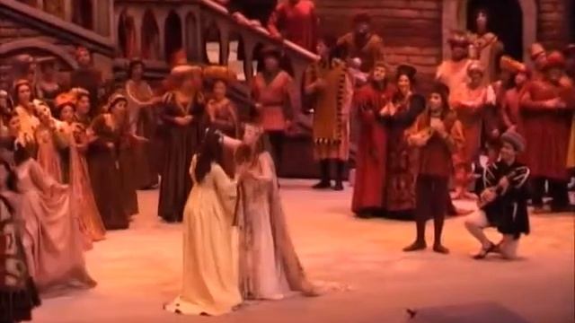Romeo et Juliette. Charles Gounod. Leonardo Estévez, Capulet. смотреть онлайн