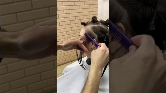 Корейская стрижка К-РОР форма на среднюю длину