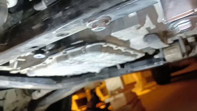 Установил композитную защиту двигателя Hyundai Staria