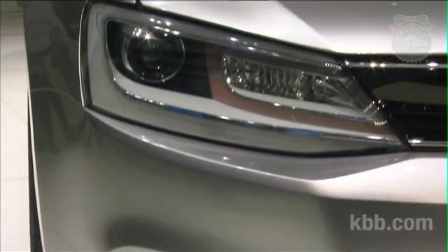 VW New Compact Coupe Auto Show Video - Kelley Blue Book смотреть онлайн