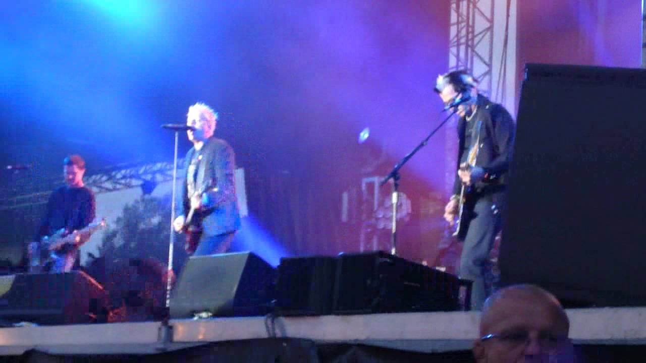 The Offspring, new song ! Days Go By @Garorock, 10/06/12 (France) смотреть онлайн