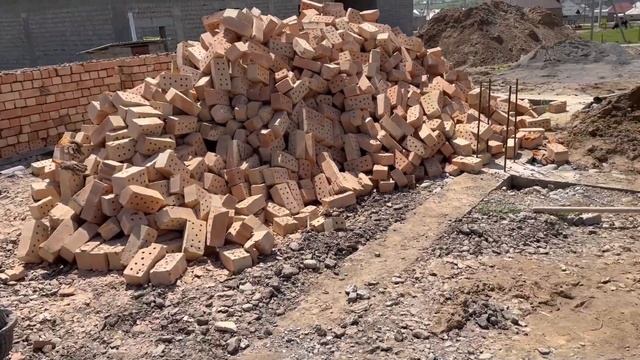 Үй салып жатқанда мынандай қатеге жол бермеңіздер... ЗАМАНАУИ ҮЙ алғашқа кірпіш смотреть онлайн
