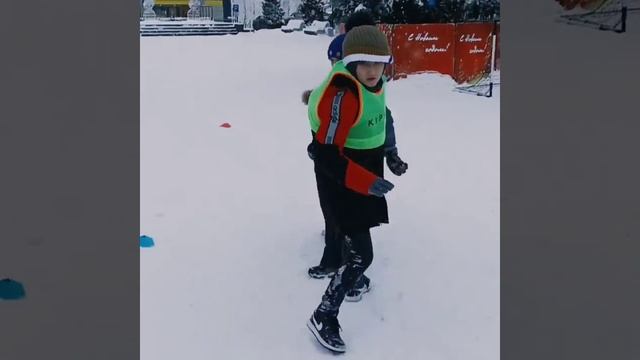Футбол на снегу смотреть онлайн