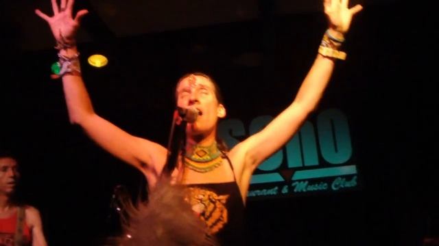 Aterciopelados - Luz Azul @ SoHo Santa Barbara 8-14-2010 смотреть онлайн