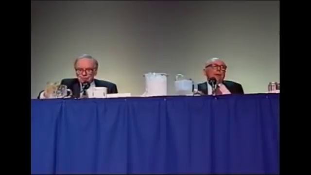 Warren Buffett & Charlie Munger: Intrinsic Value смотреть онлайн