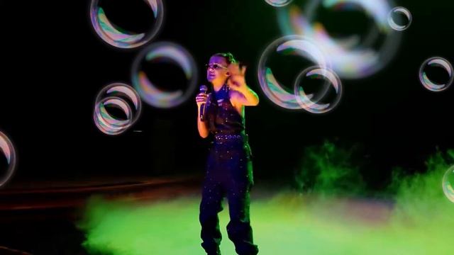 Millie Bobby Brown Raps Stranger Things