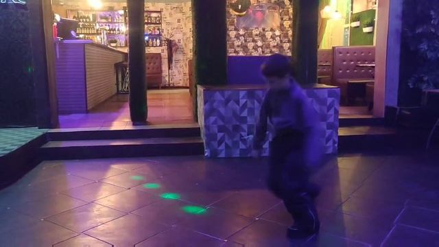 Зажигаем шоу смотреть онлайн