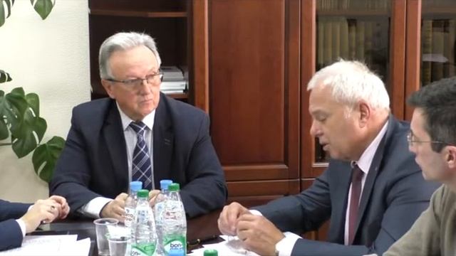ПРОБЛЕМЫ ПРИ ОКАЗАНИИ МЕДИЦИНСКОЙ ПОМОЩИ ПАЦИЕНТАМ С ОБЪЕМНЫМИ ОБРАЗОВАНИЯМИ ЭНДОКРИННЫХ ЖЕЛЕЗ. 3 смотреть онлайн