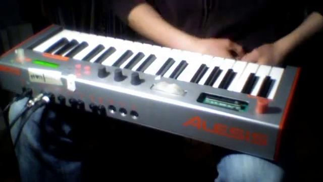 alesis micron - live looping tutorial / example смотреть онлайн