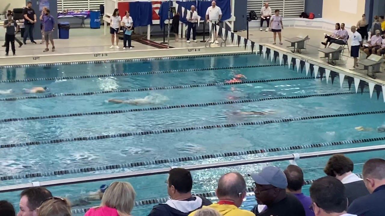 Thomas Heilman Breaks 11-12 National Age Group Record in the 200 yard fly смотреть онлайн