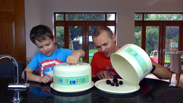 Міс Кеті і Містер Макс (перші відео) челлендж тато плаче смотреть онлайн