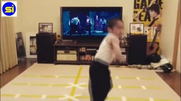 Ryusei Imai little but perfectly mirrors bruce lee