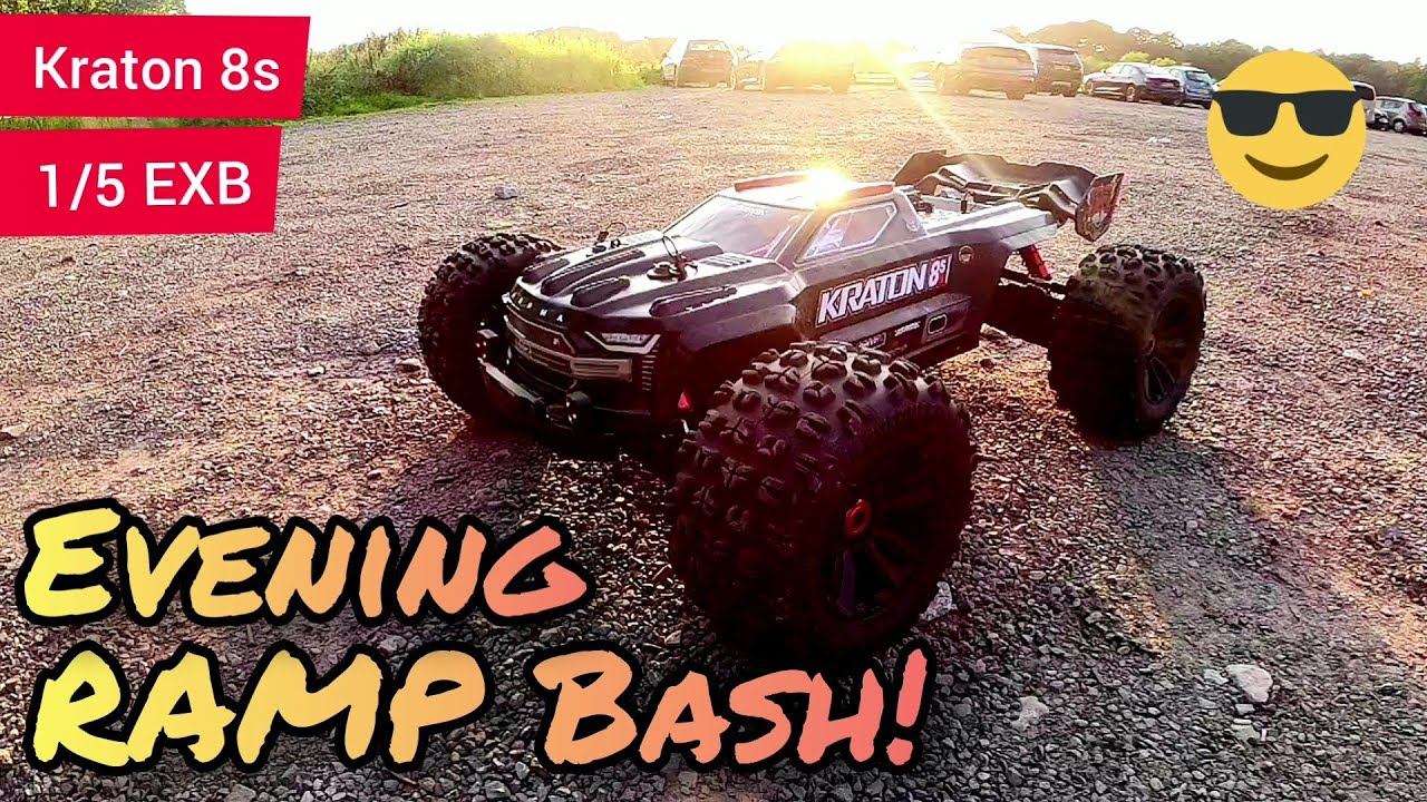 Evening ramp bash!💥 Arrma Kraton 1/5 8s EXB jumping, donuts 🍩 backflips all day! смотреть онлайн