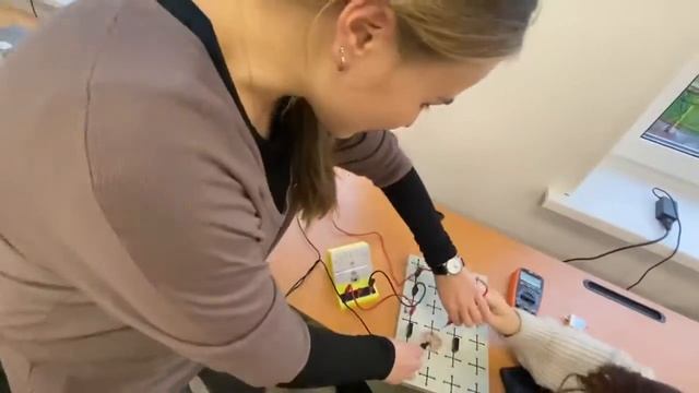 ДОСТОЯНИЕ РЕСПУБЛИКИ! ИЛИ ТО КАКИЕ МЫ ФИЗИКИ🧑🏭 смотреть онлайн