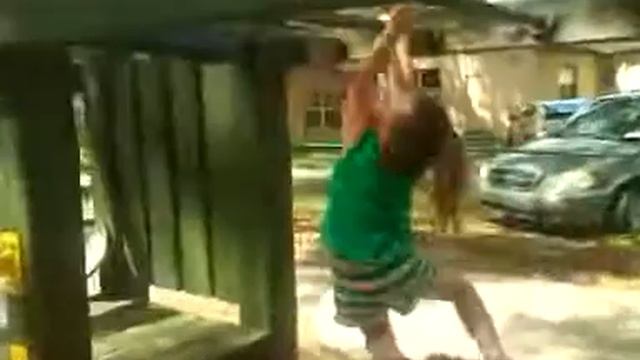 Leda on the monkey bar 2 смотреть онлайн