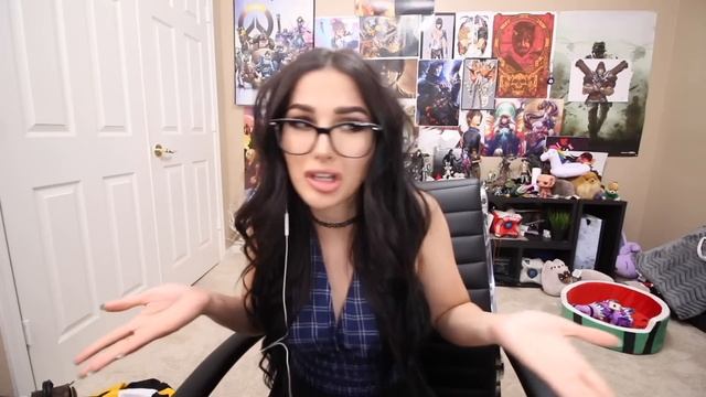 GIRL WANTS TO BE ARIANA GRANDE SO BAD смотреть онлайн