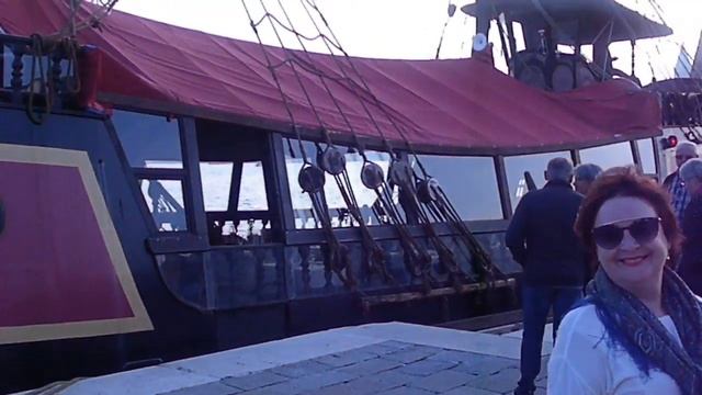 Венеция! Перед посадкой на Венецианский галеон! смотреть онлайн