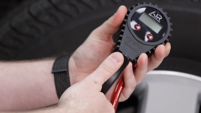 ARB Digital Tire Inflator Review for Jeep Wrangler смотреть онлайн