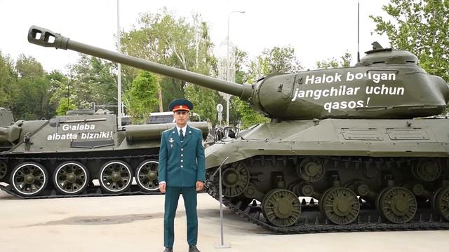 Память героев Родины вечна. Подвиг танкиста — Убай Махмудов смотреть онлайн