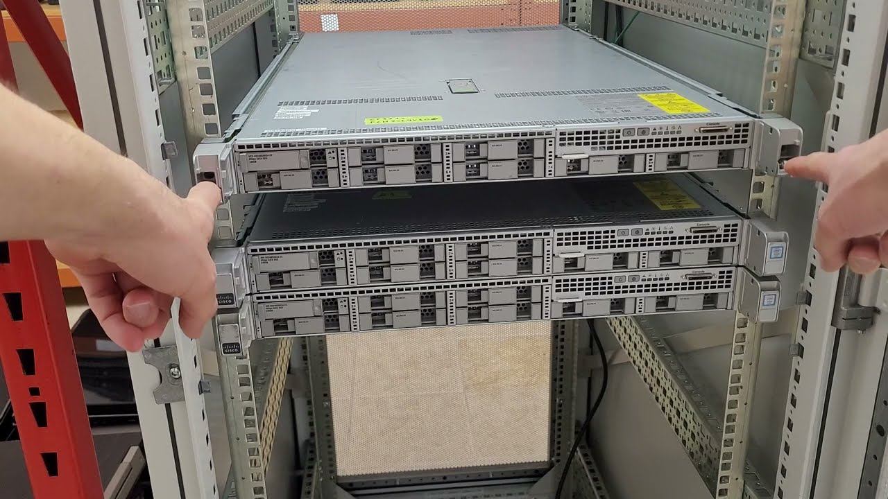 How to remove Cisco UCS C220 M4 server from rails in rack смотреть онлайн