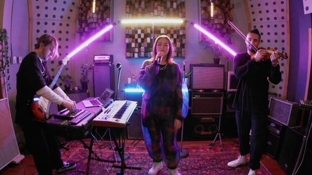 I M U R - My Molecules Live Set (At Blue Light Studios) смотреть онлайн