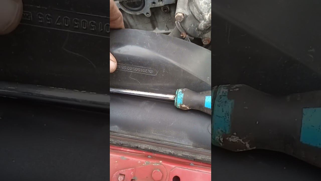 Mercedes 190e w201 1984 radiator swap. смотреть онлайн