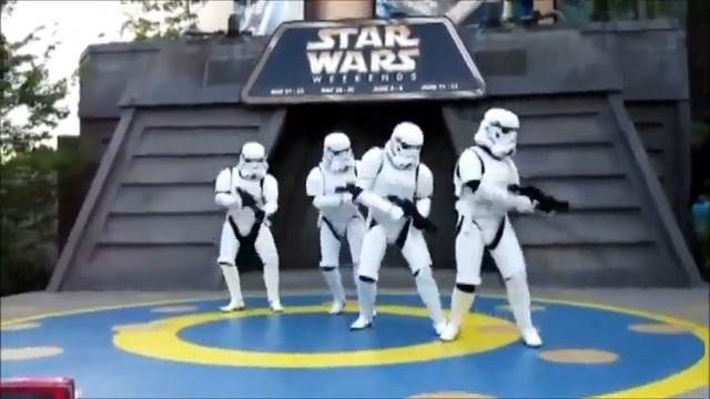 The dark forces...the most evil....dancing group ever!! смотреть онлайн