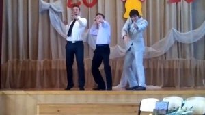 Выпуской 12 класса. Сценка - Урок труда