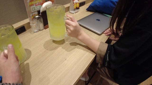 東京のサウナが楽しめる格安カプセルホテル😴🛌「Smart Stay SHIZUKU 上野駅前」 смотреть онлайн