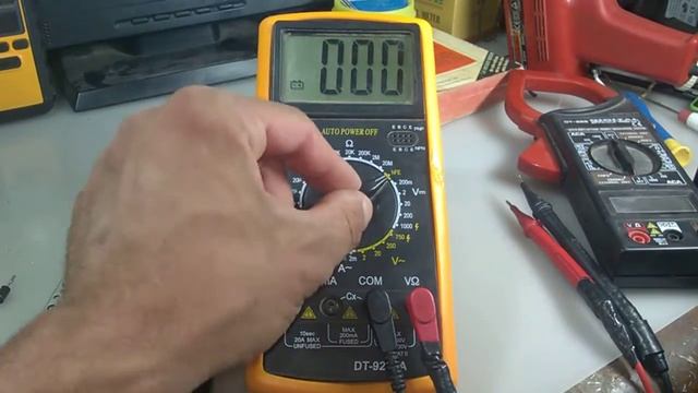 اسهل طريقة لتعلم MULTIMETRE DT9205A وقياس الدايود смотреть онлайн