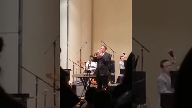 Allen vizzutti playing Georgia смотреть онлайн