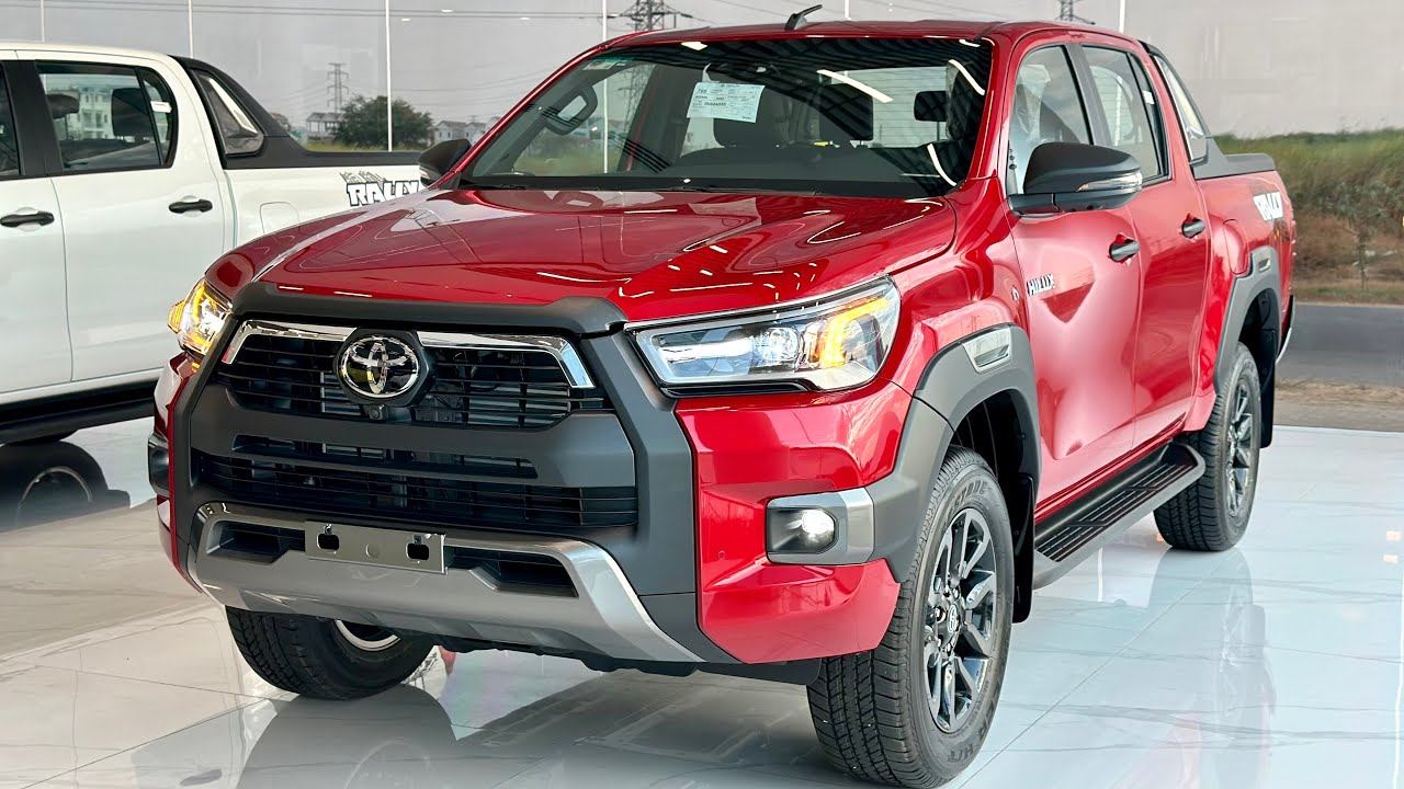 New ! 2024 Toyota Hilux Revo Rally 2.8L 4x4 AT - Red Color | Exterior and Interior смотреть онлайн