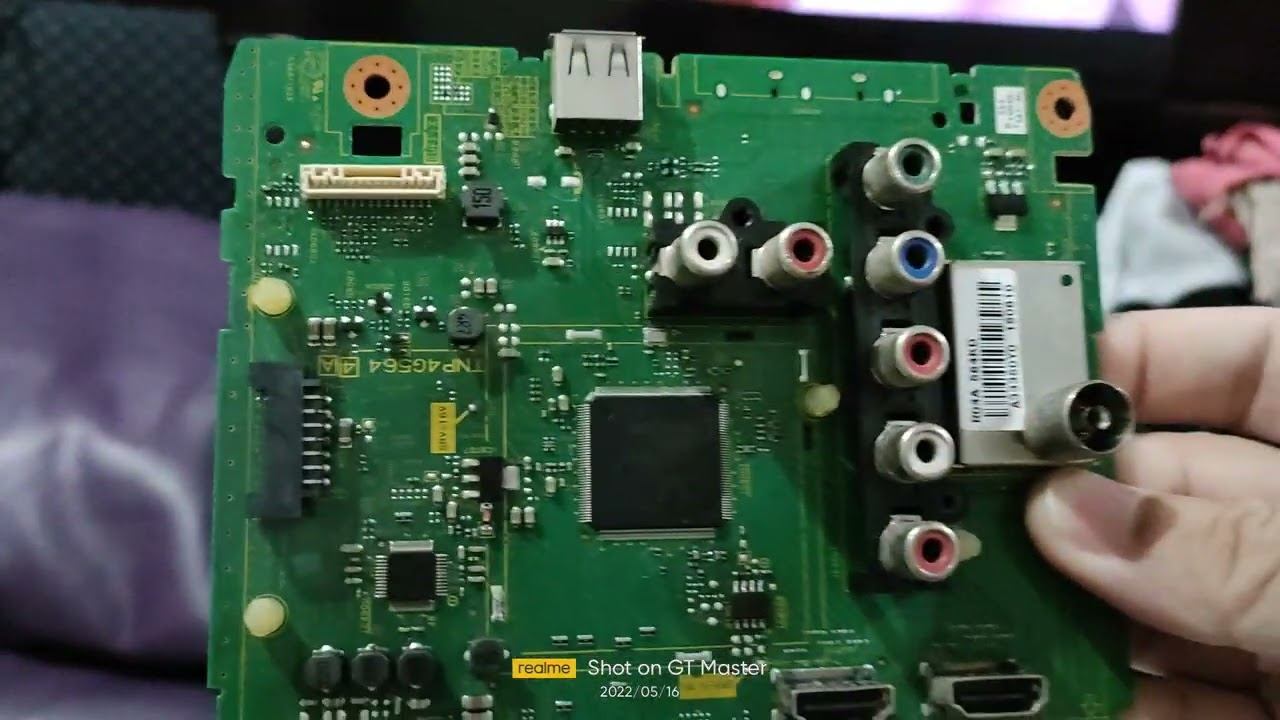Panasonic 40'' LED Tv TH-40A400K Power standby blinking & Picture bluring problem cause of RTD chip смотреть онлайн