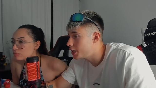 FÍSICO O PERSONALIDAD? | PREGUNTAS con SERENE смотреть онлайн