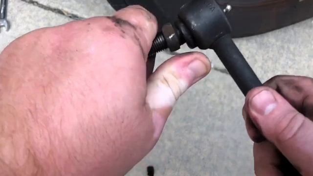 Replacing Bad Sway Bar Links - Ram 3500 6.7 Cummins смотреть онлайн