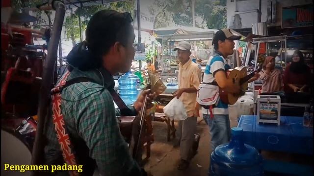 Pengamen padang"MENUNGGU KAMU karna KAMU BIDADARI tak BERSAYAP смотреть онлайн