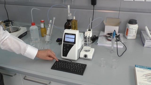 Entry to the automatic Titration - TitroLine 5000 смотреть онлайн