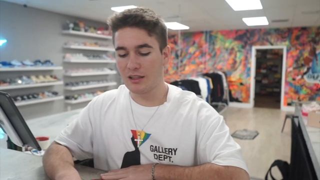 RETAIL DUNKS + WE PICK UP 50 PAIRS!? смотреть онлайн
