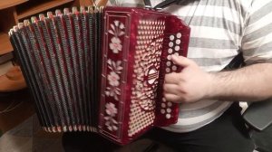 Песня "Золотые купола!" (Михаил Круг) На гармони! Любительское исполнение!